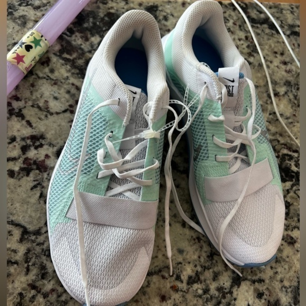 Nike MC Trainer 2